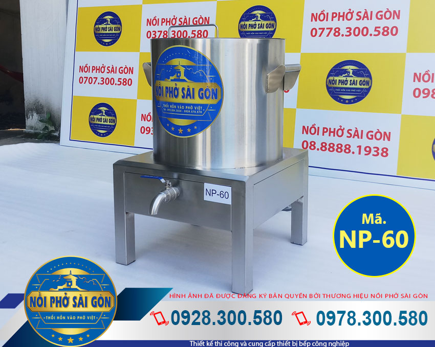 Thành nồi nấu phở bằng điện, nồi nấu nước lèo bằng điện, nồi nấu hủ tiếu điện. Được làm từ inox 304 sáng bóng, không bị hoen gỉ. Ngay cả khi tiếp xúc với thực phẩm ở nhiệt độ cao.(Ảnh thật tế).