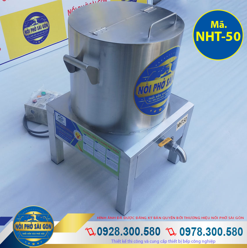 Nồi điện nấu hủ tiếu 50l chất liệu inox 304 cao cấp sang trọng. Kiểu dáng đẹp sang trọng, tiết kiệm điện năng.