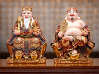 Cách cúng thần tài thổ địa để thu hút tài lộc cả năm.